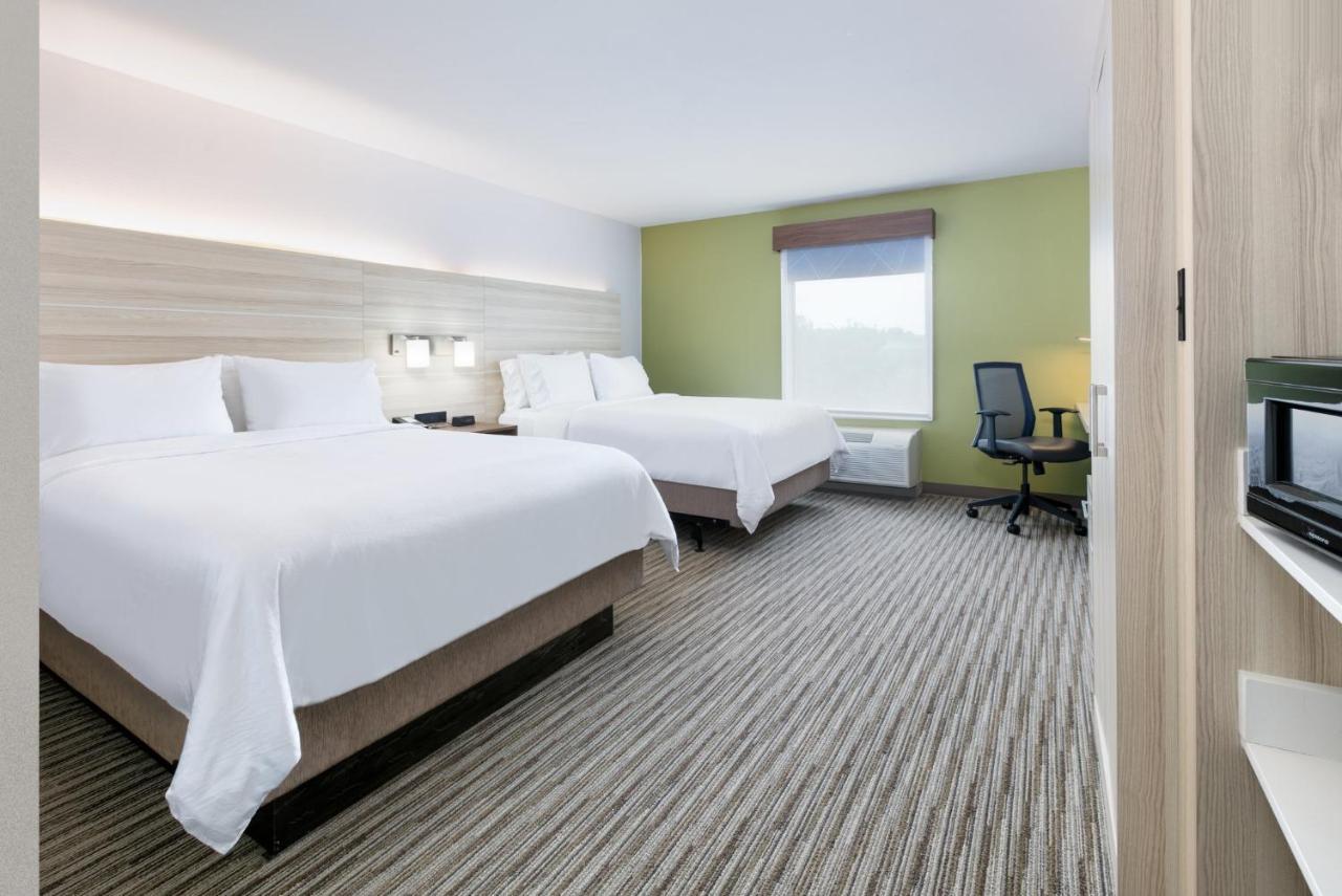 Holiday Inn Express Hillsboro I-35 By Ihg Exterior photo